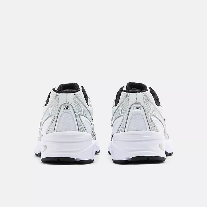 NEW BALANCE 740 - BLANC / NOIR