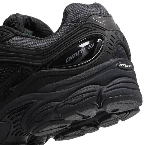 SAUCONY PROGRID OMNI 9