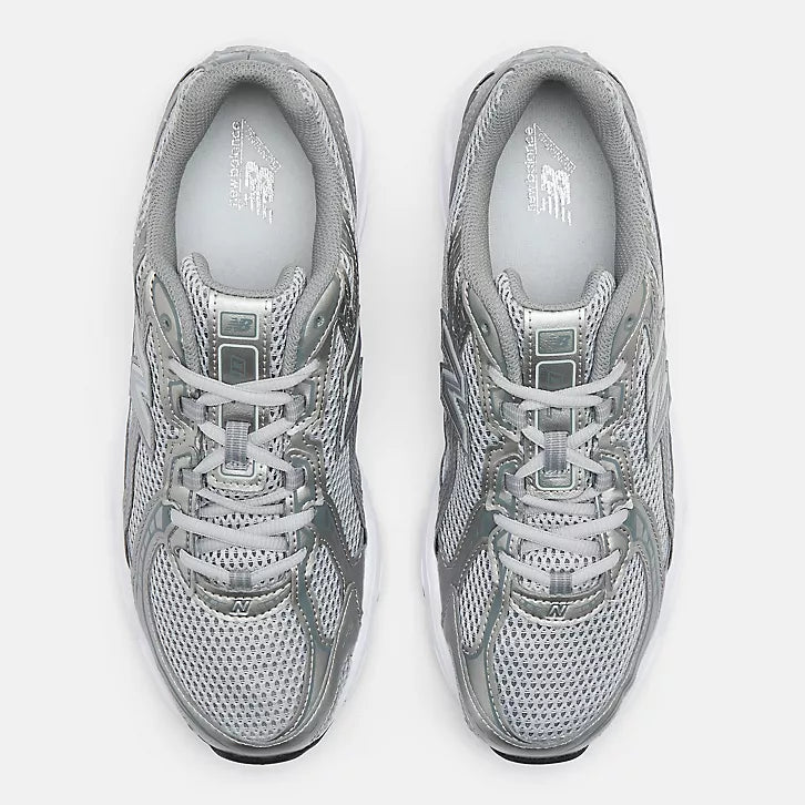 NEW BALANCE 740 - GRIS