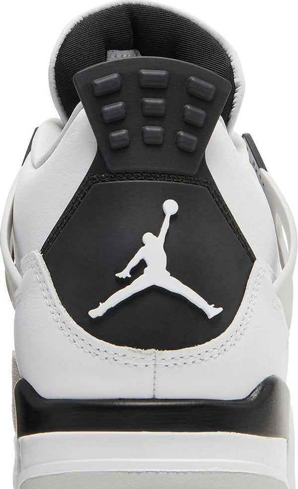 Air Jordan 4 - Blanc / Noir