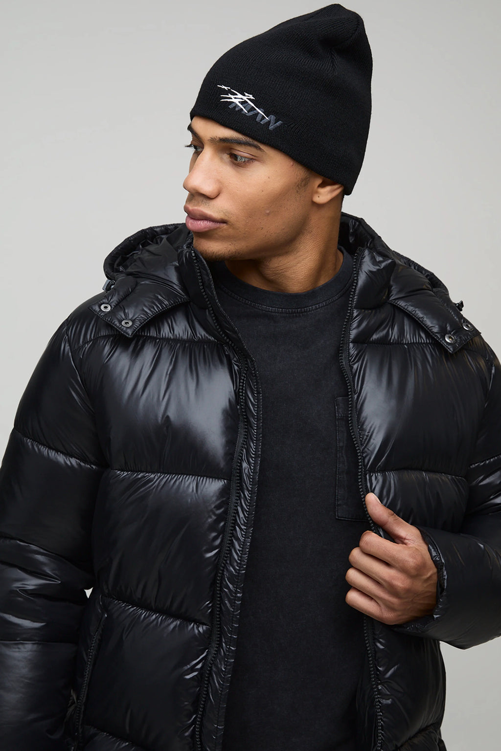 DOUDOUNE HAUTE BRILLANCE EN NOIR