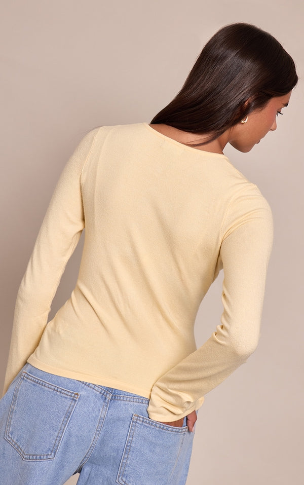 CARDIGAN EN MAILLE FINE À BOUTONS