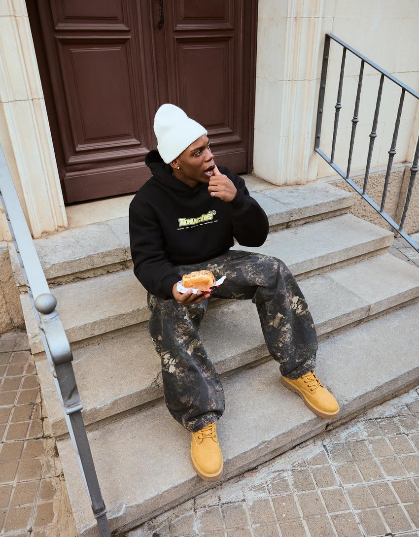 Sweat à capuche imprimé