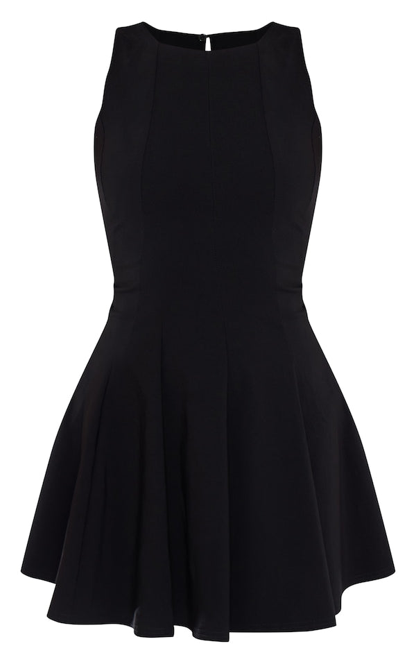 ROBE DROITE EN MAILLE TISSÉE STRETCH À COL NAGEUR ET DÉTAIL PLISSÉ