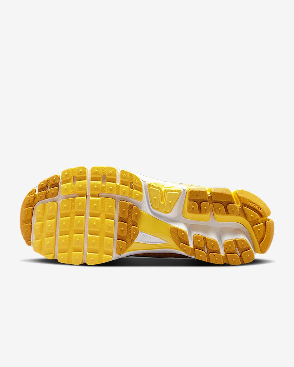 Nike Zoom Vomero 5 - Jaune